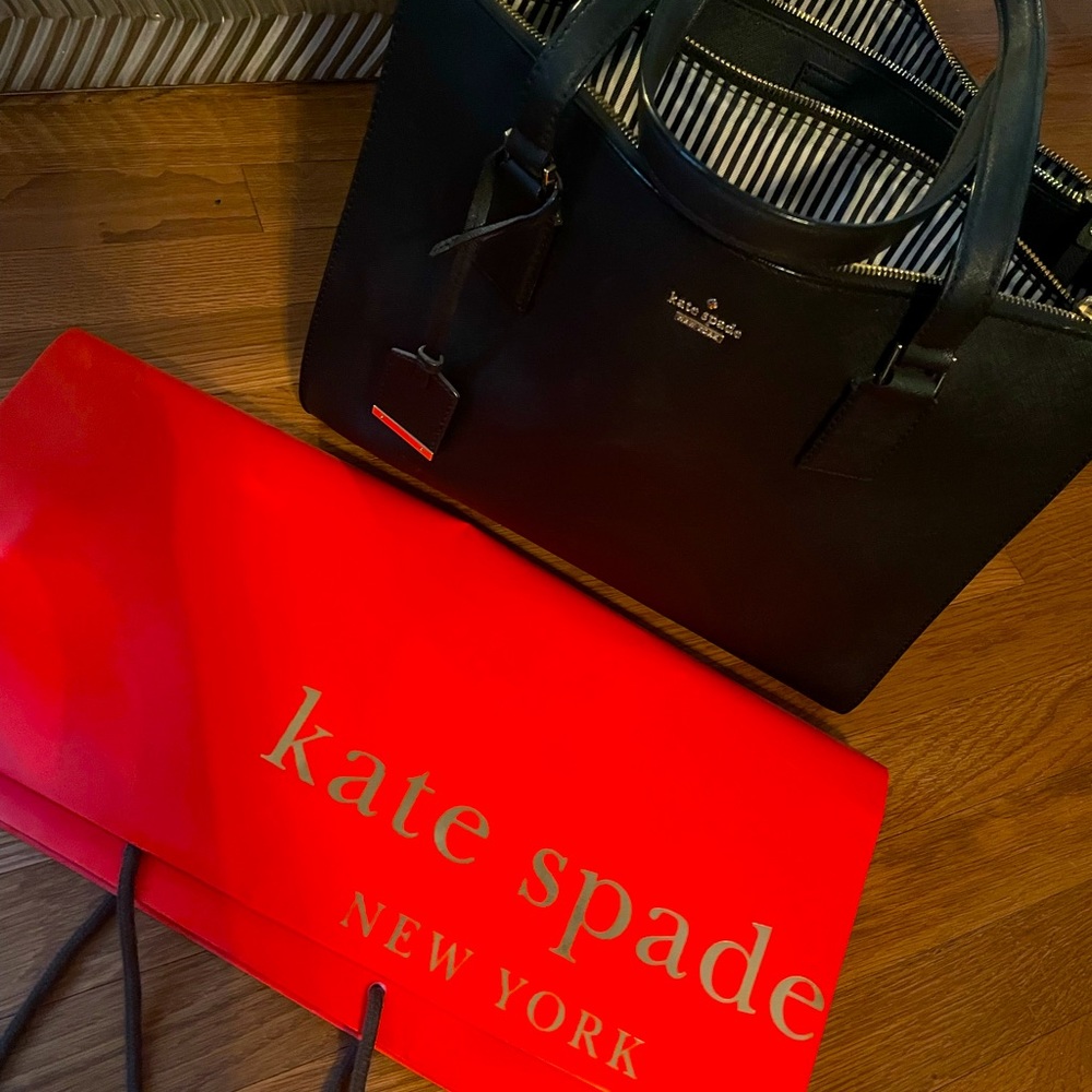 Brands new Kate spade ♠️ bag